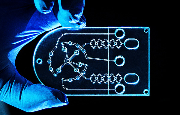 Microfluidic chip technology for medical use - laser bonding technology(图1)