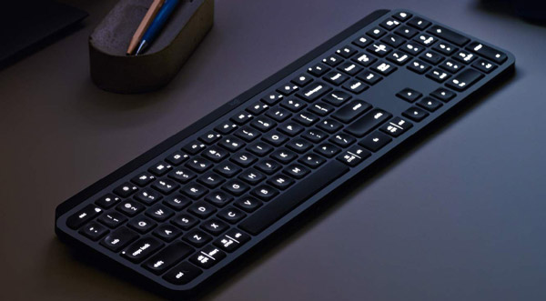 The harmony between keyboard and laser engraving(图1)