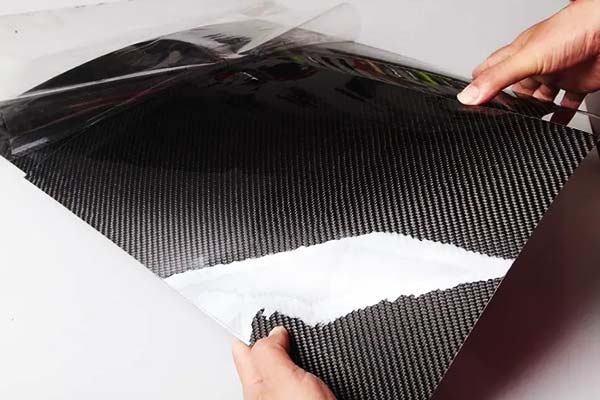 Carbon fiber laser cutting: promoting carbon fiber applications(图1)