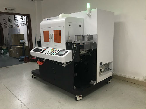 Laser cutting proofing machine or roll-to-roll laser die-cutting proofing machine, which one is more suitable for you?(图1)